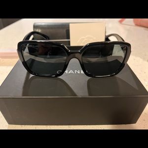 Chanel Sunglasses Black S2214/OCC/N Gold Logo Full Set